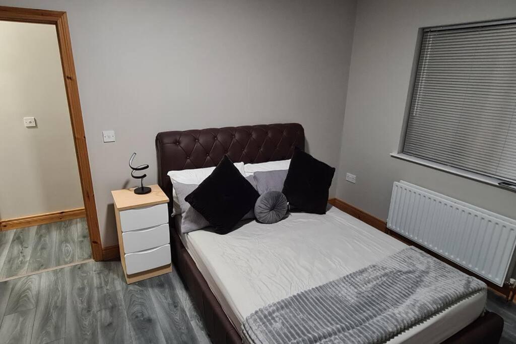 Millhouse Cottage A Luxury 3 Bed Bungalow Antrim Extérieur photo