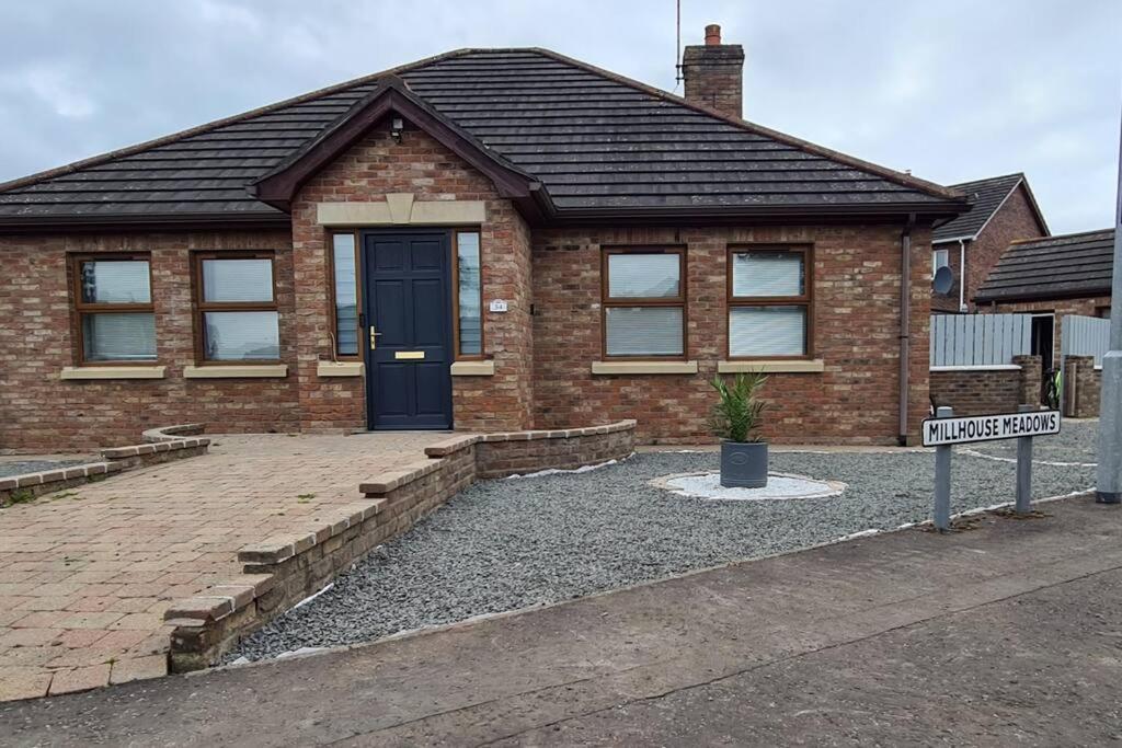 Millhouse Cottage A Luxury 3 Bed Bungalow Antrim Extérieur photo